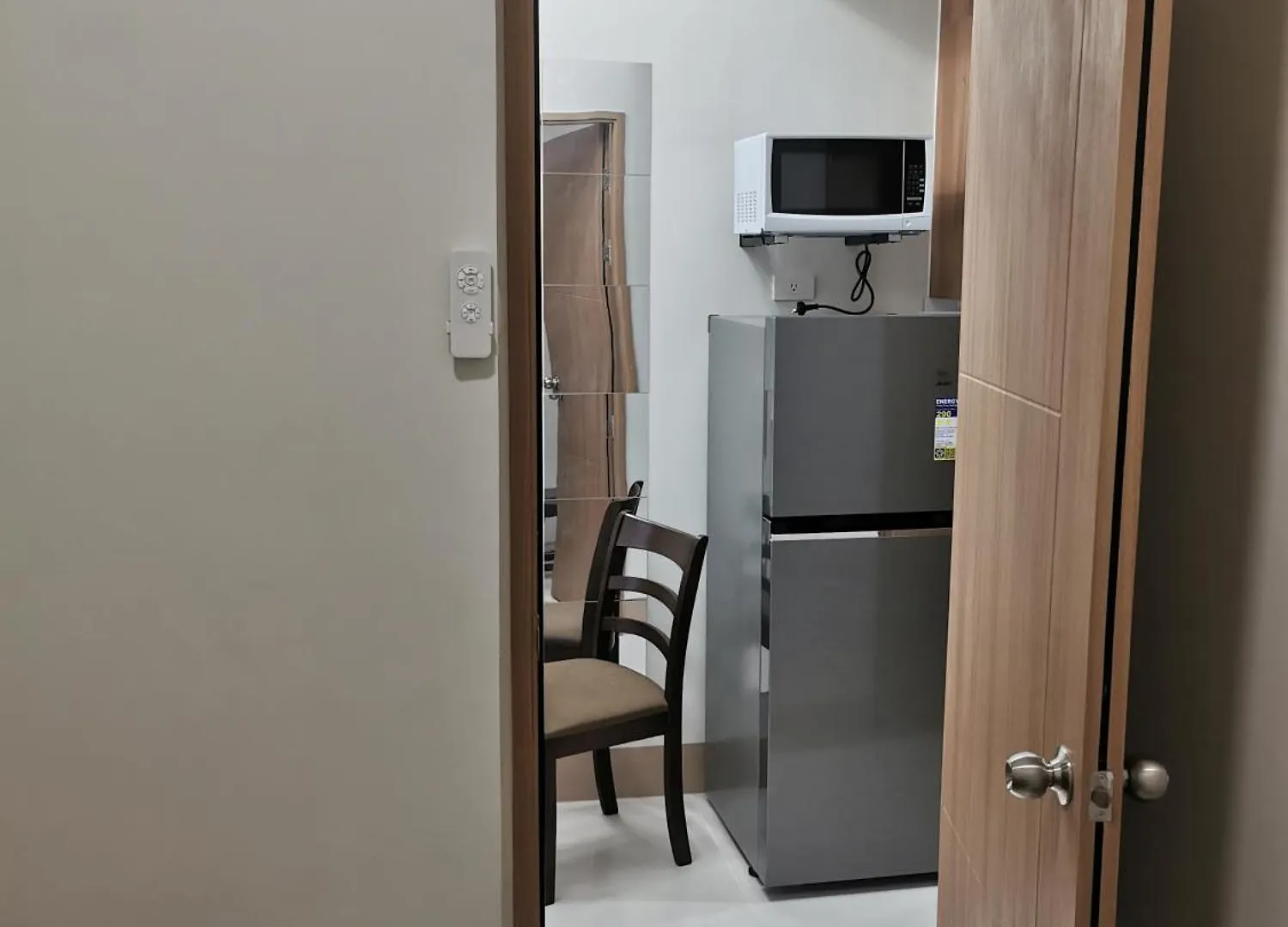 Mall Of Asia Shore 3 Residence Manila Apartment